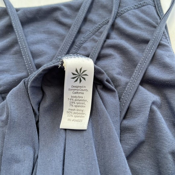 Athleta Tank Top Criss Cross Straps Built in Bra Size Small Blue Workout Gymwear - Picture 9 of 10